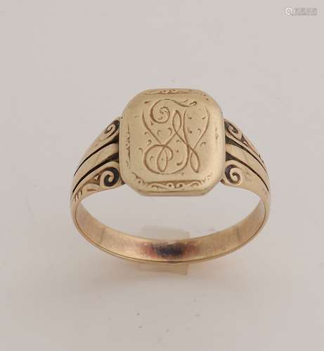 Gold men's ring