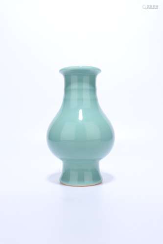 chinese celadon glazed porcelain vase