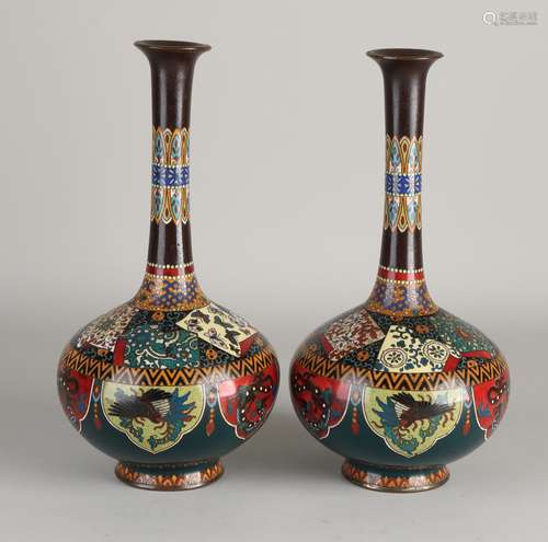 2 Japanese Meiji vases