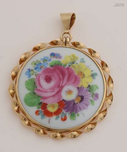 Meissen flower pendant