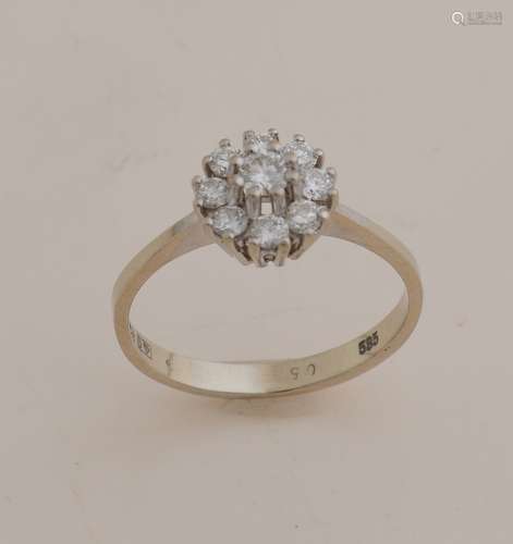 White gold entourage ring with diamond