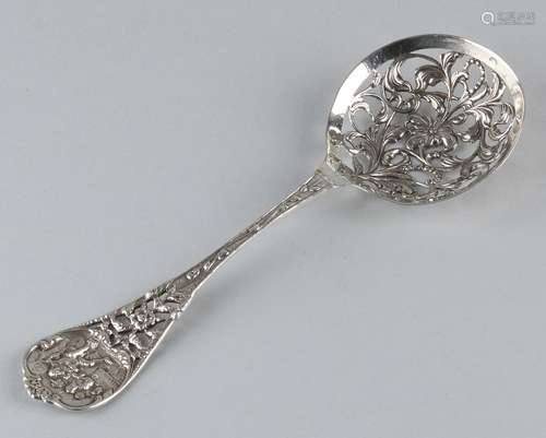 Silver wet fruit scoop, 1924