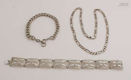 3 parts of silver chain work