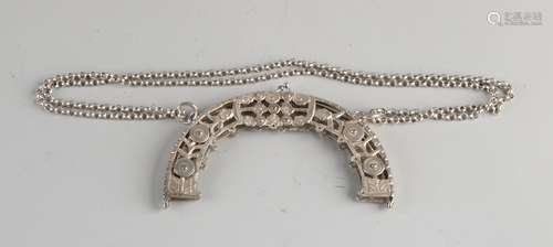 Silver bag bracket with chain