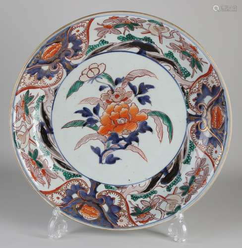 Chinese Imari dish Ø 36 cm.