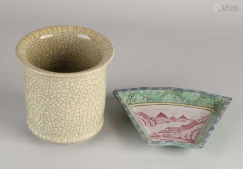 2 parts Chinese porcelain