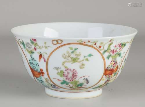 Chinese Family Rose bowl Ø 13.5 cm.