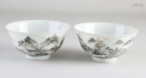 Two Chinese bowls