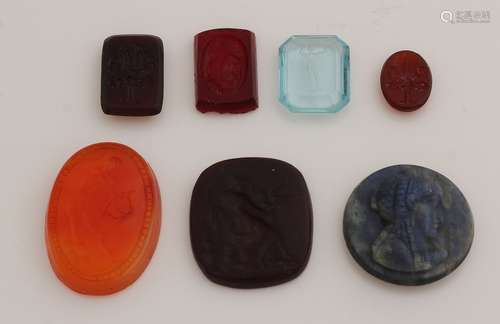 Lot of cut gemstones