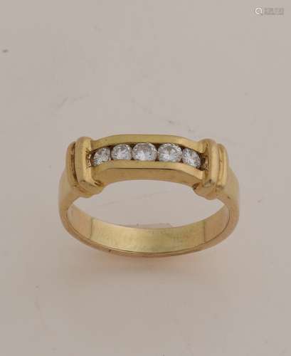 Gold ring with diamond