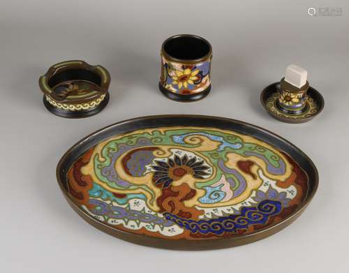 4-part smoking set made of pottery, 1915