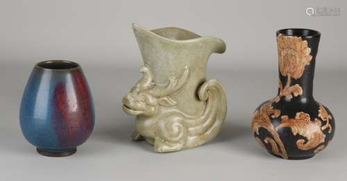 3 Chinese vases