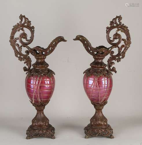 2 Historicism of glass vases, 1880