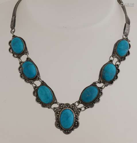 Silver choker with turquoise