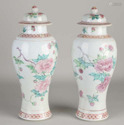 2 Chinese Family Rose lidded vases