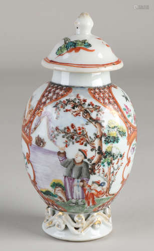 Chinese tea caddy, H 14 cm.