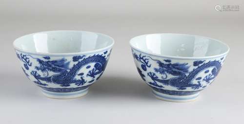 Two Chinese bowls