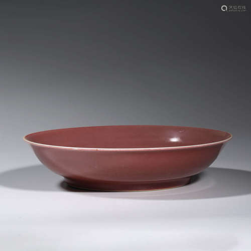 A CHINESE PORCELAIN RED-GLAZED DISH