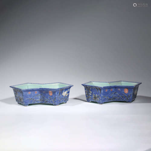 A PAIR OF CHINESE PORCELAIN BLUE-GLAZED CRANE JARDINIERE