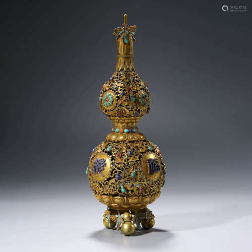 A CHINESE GILT-BRONZE GEM EMBELLISHED DOUBLE-GOURD VASE