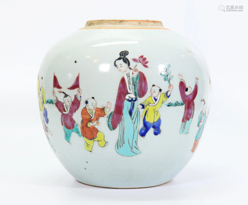 Chinese 19 C Rose Porcelain Large Ginger Jar