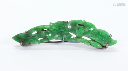 Fine Chinese 19C Natural Emerald Green Jadeite Pin