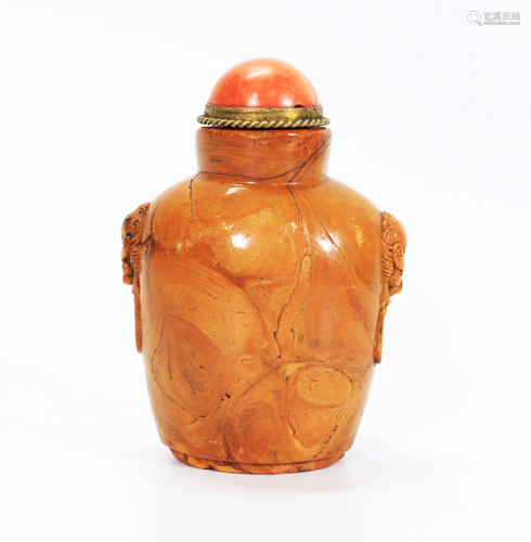 Large Chinese Butterscotch Root Amber Snuff Bottle