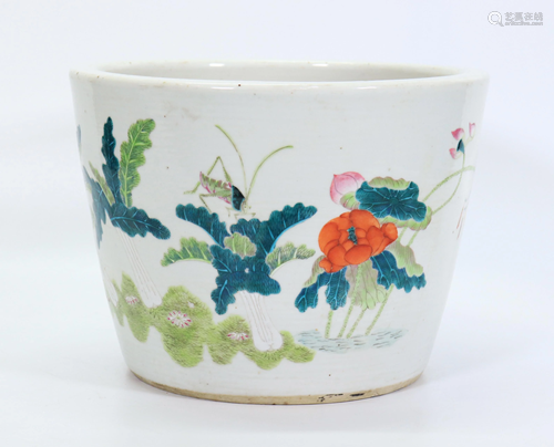 Chinese 19 C Enameled Porcelain Planter