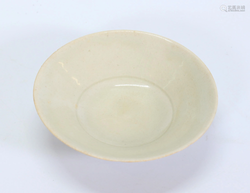 Chinese Song Dynasty Qingbai Porcelain Low Bowl