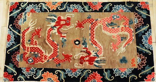 Tibetan Wool Double Dragon Carpet Lotus Border