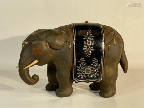 Japanese Lacquer on Wood Elephane with MOP Inlay