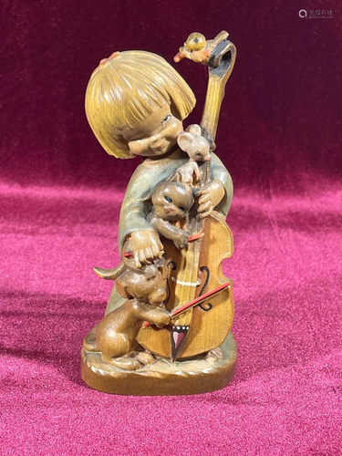 Anri Wood Carving - Jerrandiz Girl with Guitar