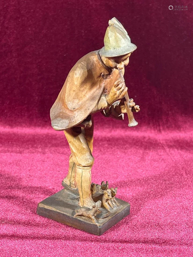 Anri Wood Carving - Hunter with dog