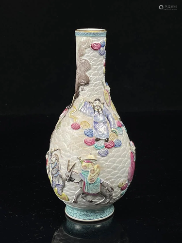 Chinese Famille Rose Porcelain Vase with Immortal