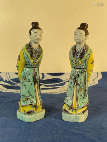 Pair Small Chinese Famille Verte Figurines