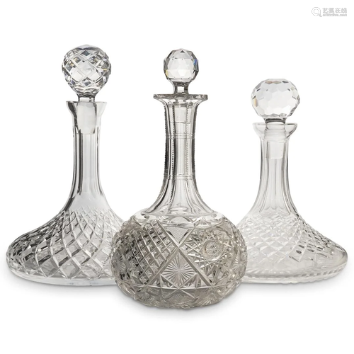 (3Pc) Crystal Cut Decanters