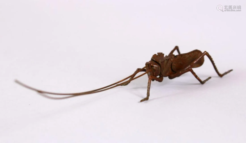 A JAPANESE BRONZE FIGURE OF A GRASS HOPPER, 7.5Ccm