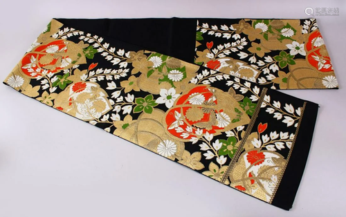 A FINE QUALITY JAPANESE EMBROIDERED SILK FUKURO OBI