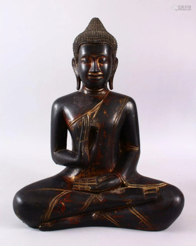 A FINE EARLY CARVED WOOD & LACQUER THAI BUDDHA, in a