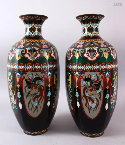 A LARGE PAIR OF JAPANESE MEIJI PERIOD HEXAGONAL FORMED