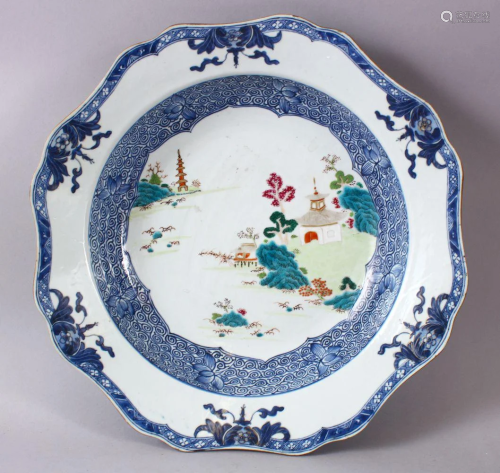 AN 18TH CENTURY CHINESE FAMILLE ROSE / BLUE & WHITE