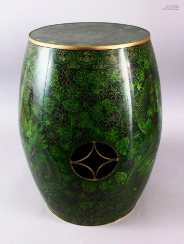 A FINE LARGE CHINESE GREEN DRAGON CLOSIONNE BARREL