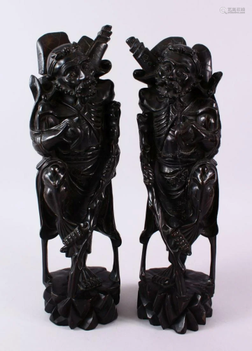 A LARGE PAIR OF 19TH CENTURY CHINESE SILVER COLOUR …