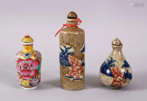 THREE CHINESE PORCELAIN SNUFF BOTTLES, one of floral