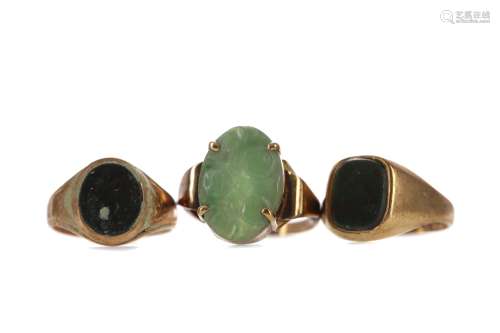 TWO BLOODSTONE AGATE RINGS AND A GREEN HARDSTONE RING