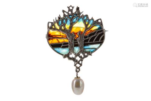 A PLIQUE A JOUR TREE OF LIFE BROOCH