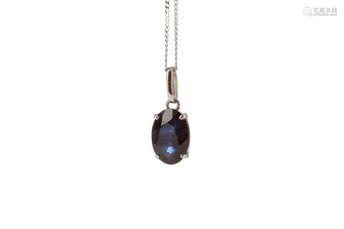 A SAPPHIRE PENDANT