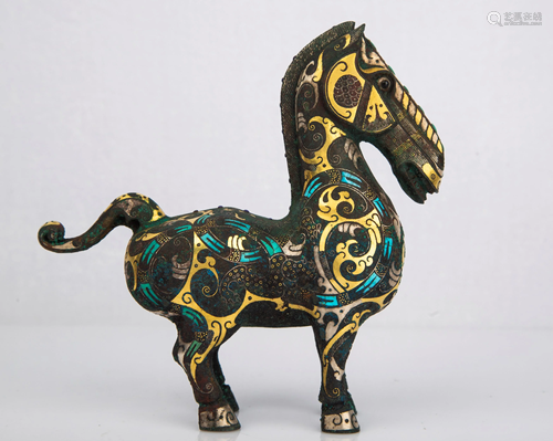 A GOLD-SILVER INLAID BRONZE HORSE