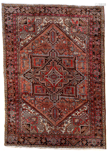 VINTAGE PERSIAN HERIZ CARPET