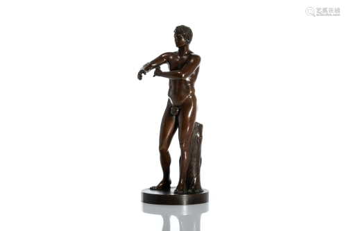 PATINATED BRONZE STATUE OF A NUDE FIGURE